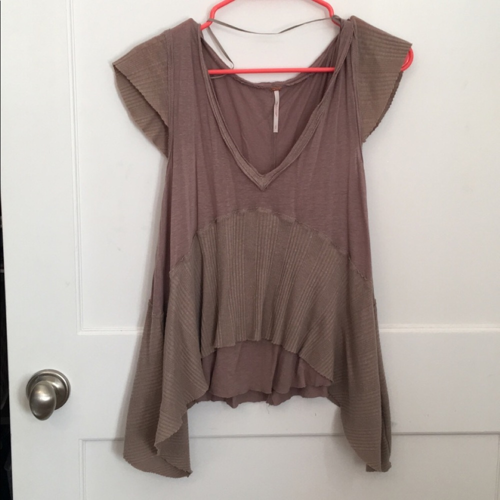 TAUPEY FREE PEOPLE RUFFLE TOP